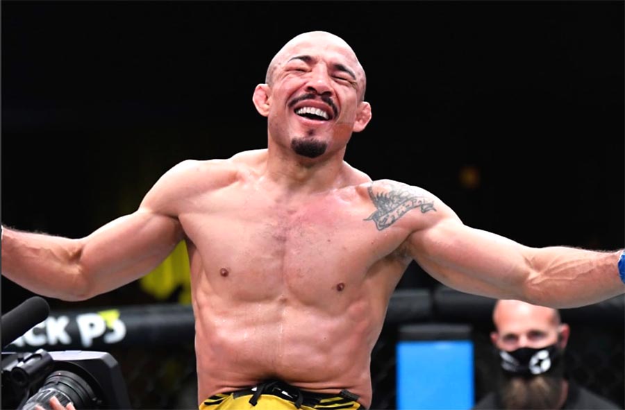 JOSÉ ALDO VENCE ROB FONT E NO PESO GALO E SE APROXIMA DO TÍTULO