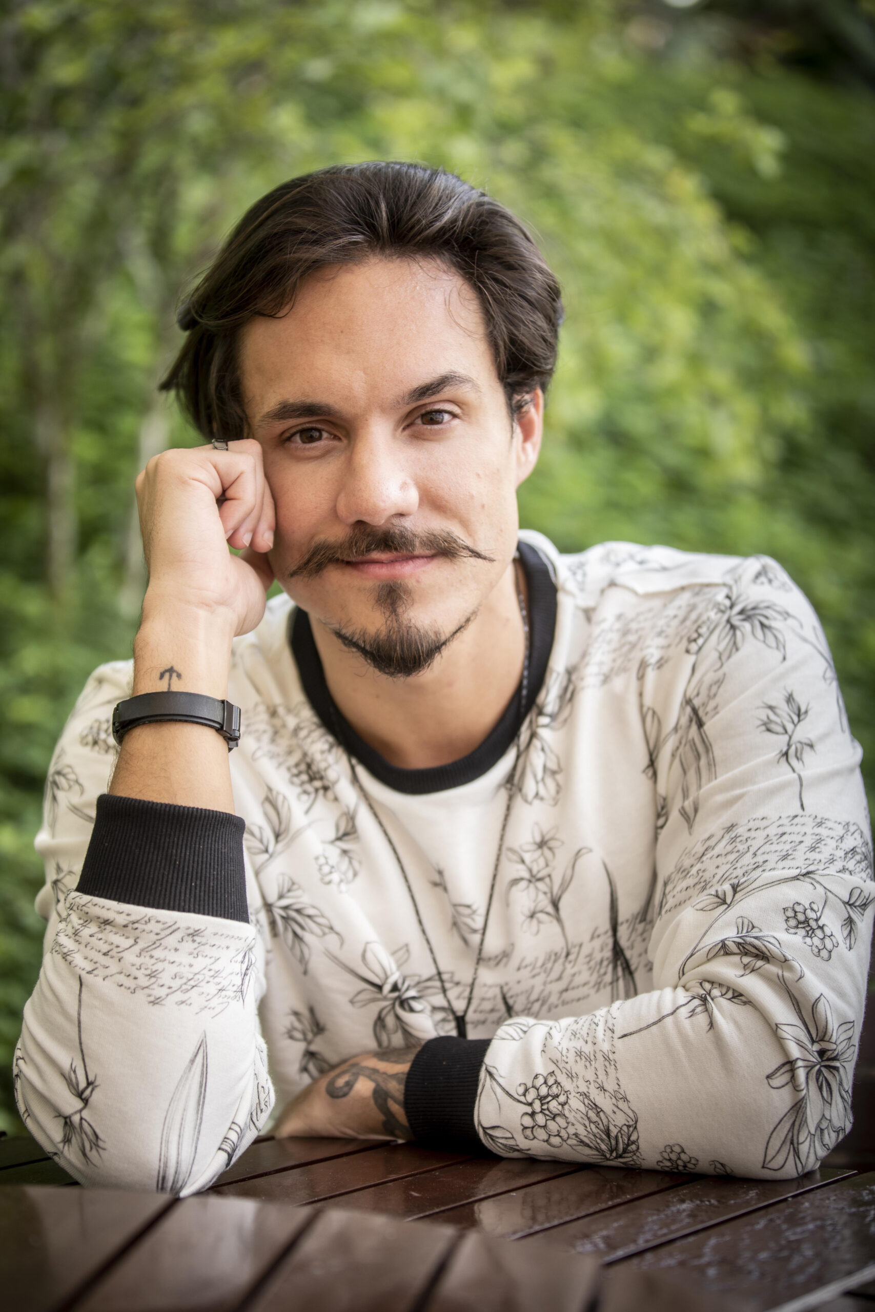 Eliezer torce para Artur Aguiar ser o campeão do “BBB 22”