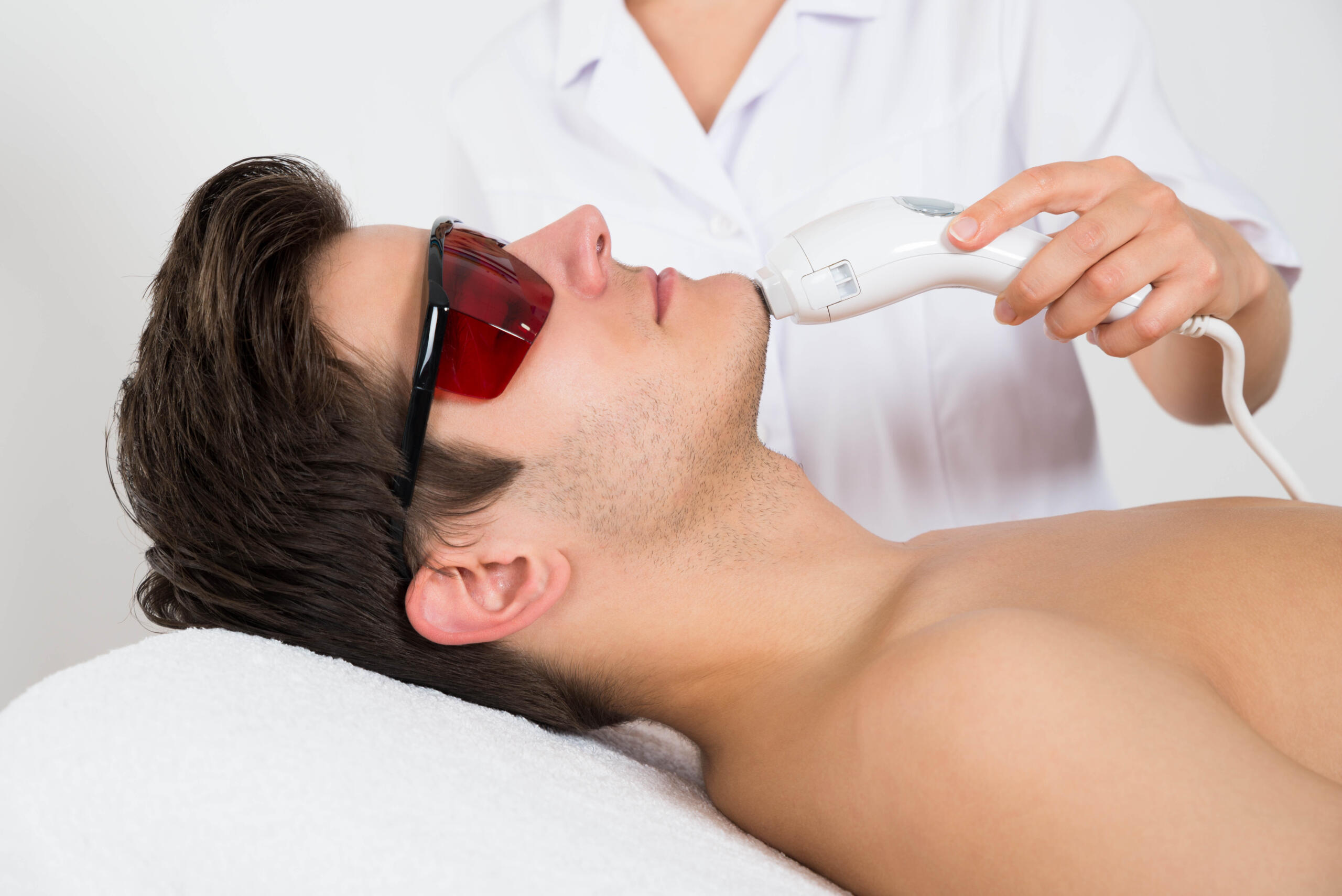 Jornal Ilustrado - Os tratamentos de pele já fazem parte da rotina de cuidados masculino