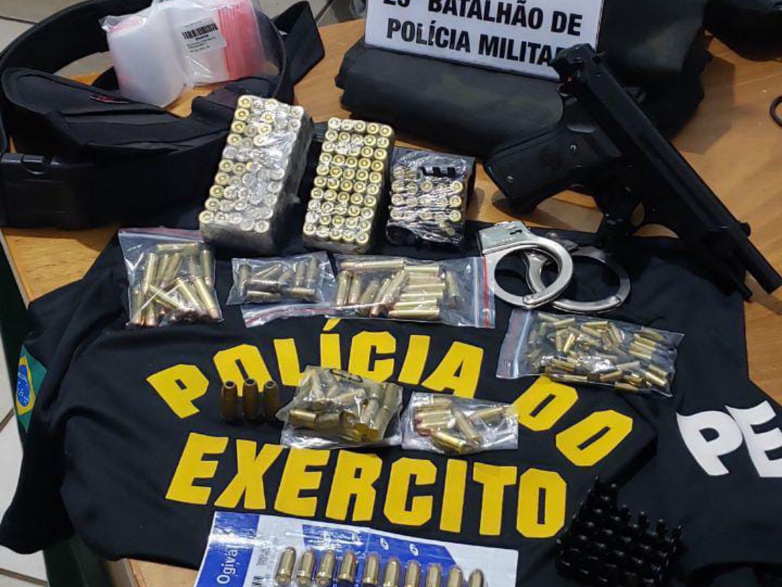 Jornal Ilustrado - Homem é preso com diversas munições de arma de fogo, em Maria Helena