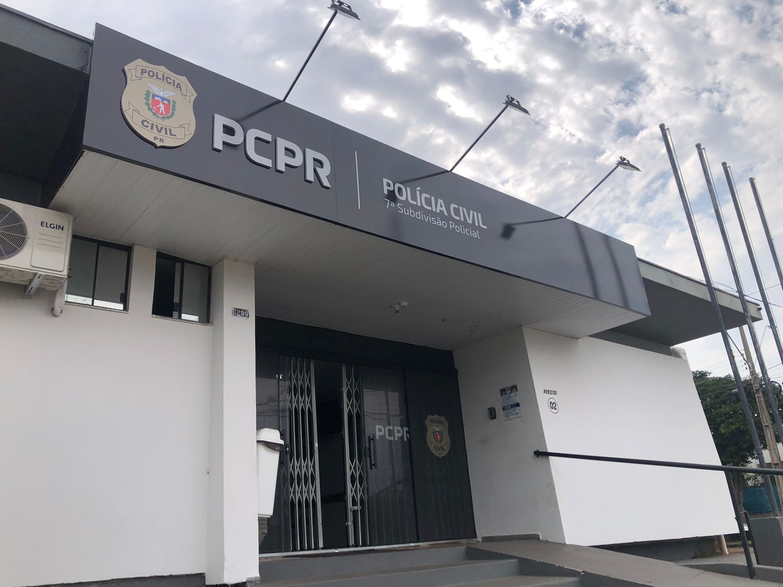 Mulher aciona a PM após ser agredida pelo companheiro em Umuarama   