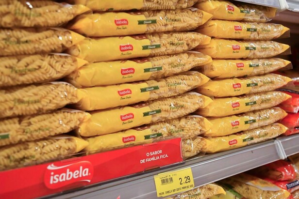 Jornal Ilustrado - Produtos da cesta básica apresentam diferença de preço de até 160%