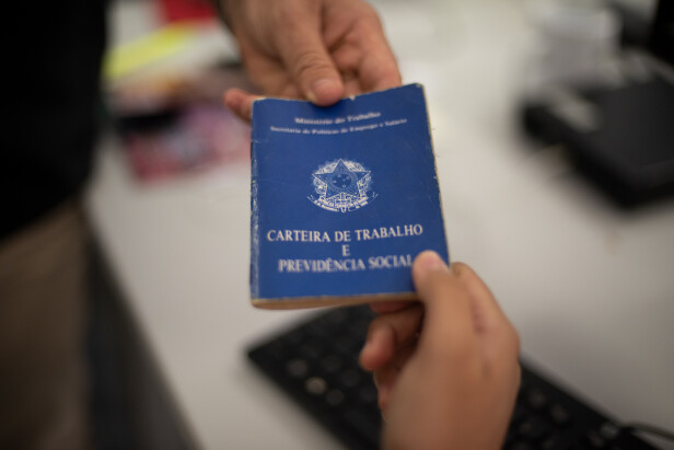 Jornal Ilustrado - Veja as vagas de emprego disponíveis para segunda-feira (9), em Umuarama