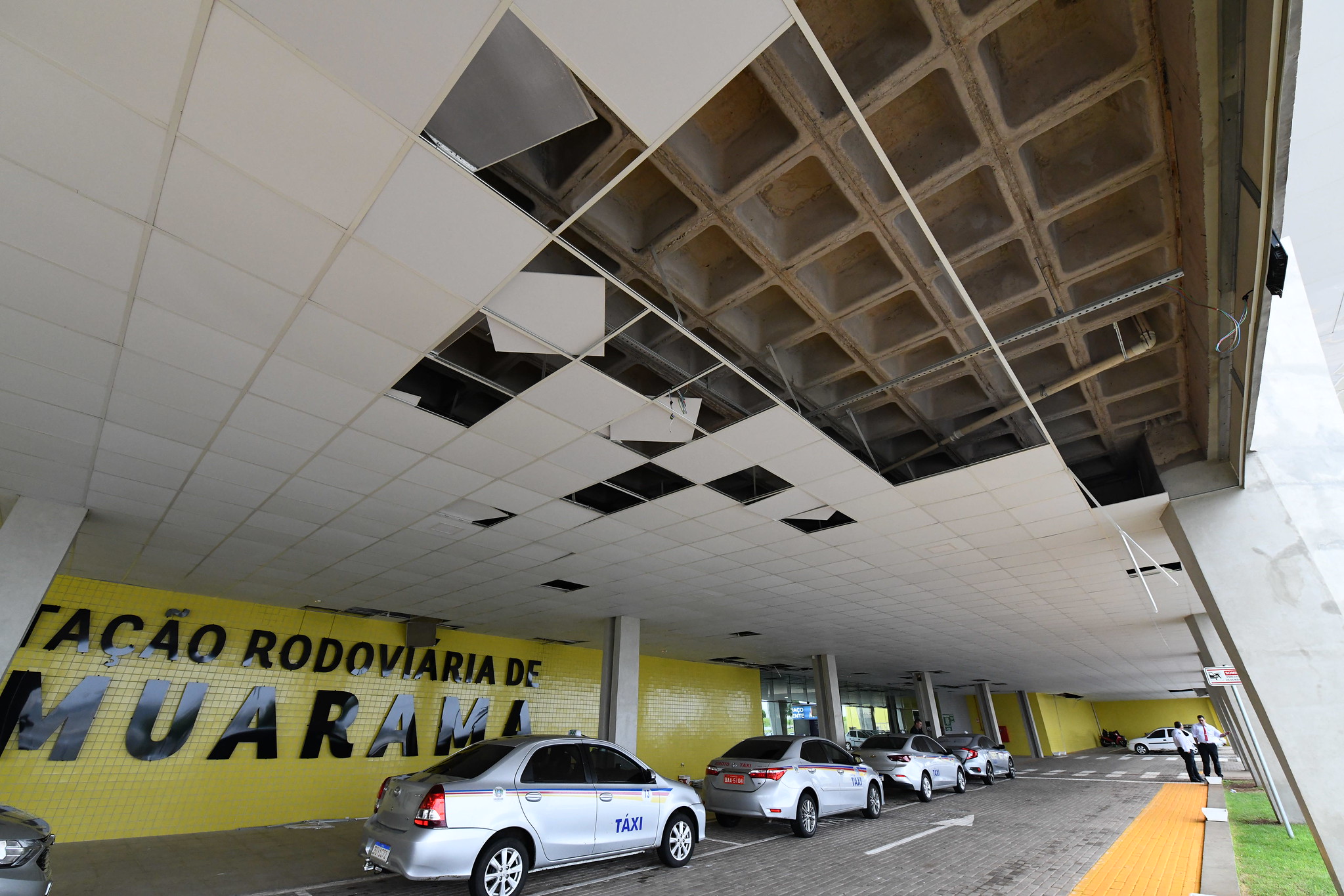 Ventos fortes voltaram a causar transtornos na rodoviária nova