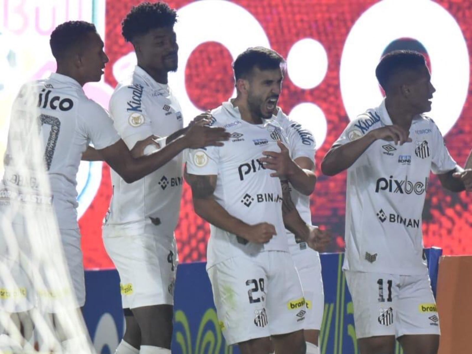 Jornal Ilustrado - Santos vence em Bragança e mantém sonho de disputar a próxima Copa Libertadores 