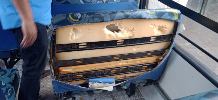 Jornal Ilustrado - Ônibus do transporte escolar têm sido danificados pelos próprios estudantes 