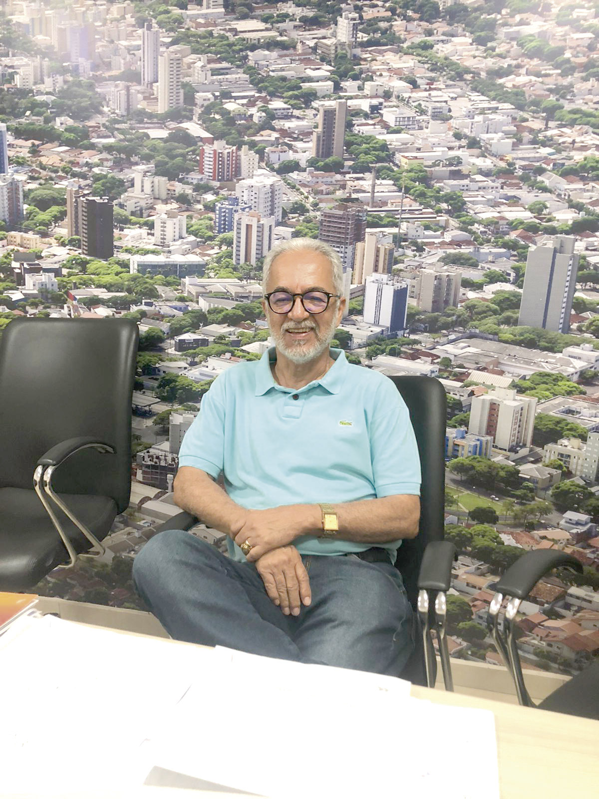 Jornal Ilustrado - Ruy Lopes e Renan com prefeito de Maria Helena