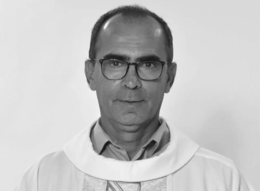 Jornal Ilustrado - Padre morto em Guaíra será sepultado em Assis Chateubriand