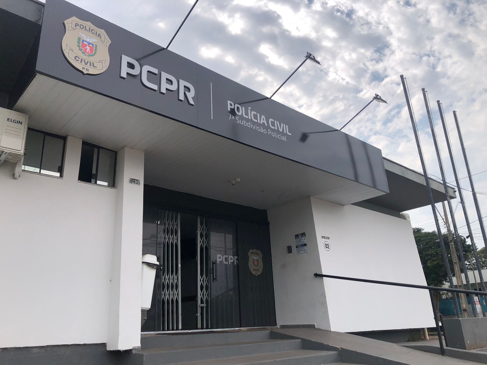 Jornal Ilustrado - Polícia Civil investiga furtos em série de caminhonetes em Umuarama 