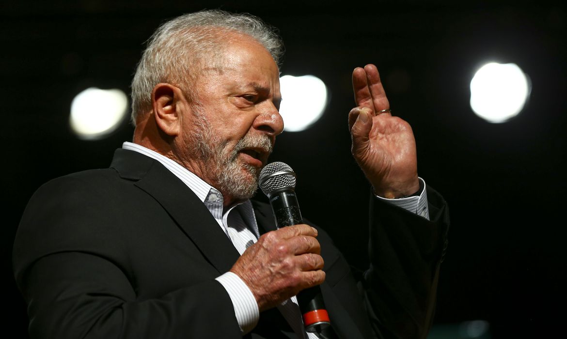 Jornal Ilustrado - TSE marca diplomação de Lula e Alckmin para 12 de dezembro