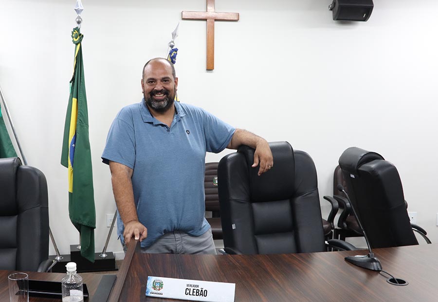 Clebão dos Pneus é o novo presidente da Câmara de Vereadores de Umuarama