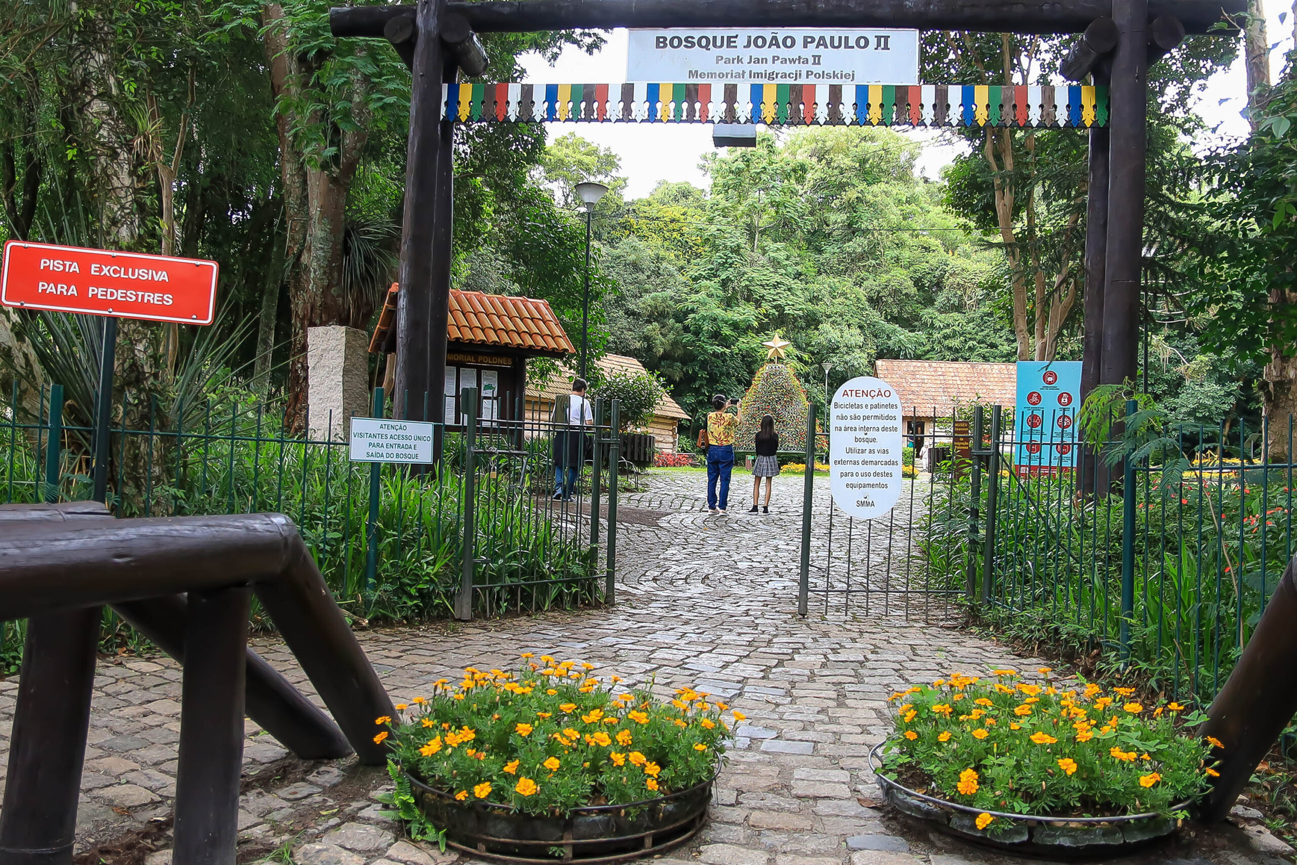 Jornal Ilustrado - Ano-Novo tem 19 Parques Estaduais abertos para visitação no Paraná