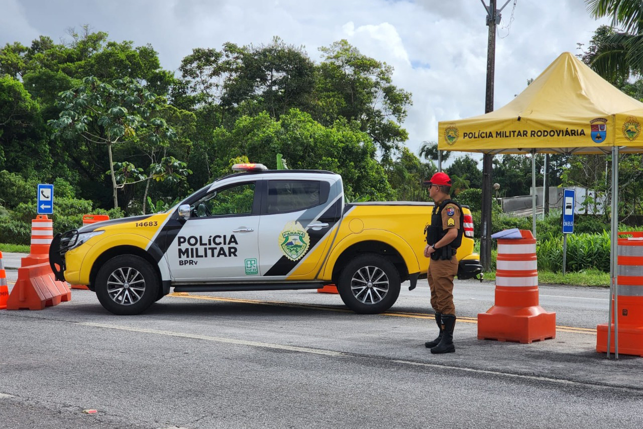 Jornal Ilustrado - Com reforço no efetivo, Polícia Militar lança Operação Ano-Novo nas rodovias estaduais