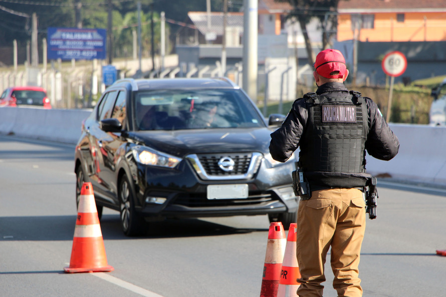 Jornal Ilustrado - PRE registra queda de 63% no número de mortes nas estradas na operação Ano-Novo