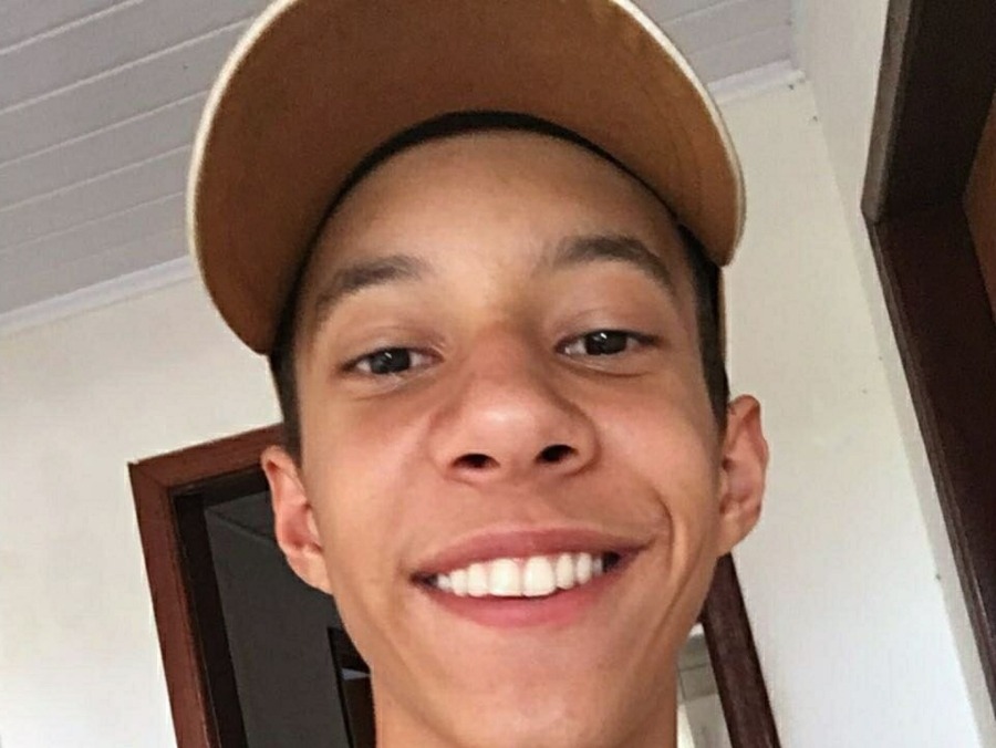 Jornal Ilustrado - Família autoriza doação de órgãos de jovem morto após ser baleado em Umuarama