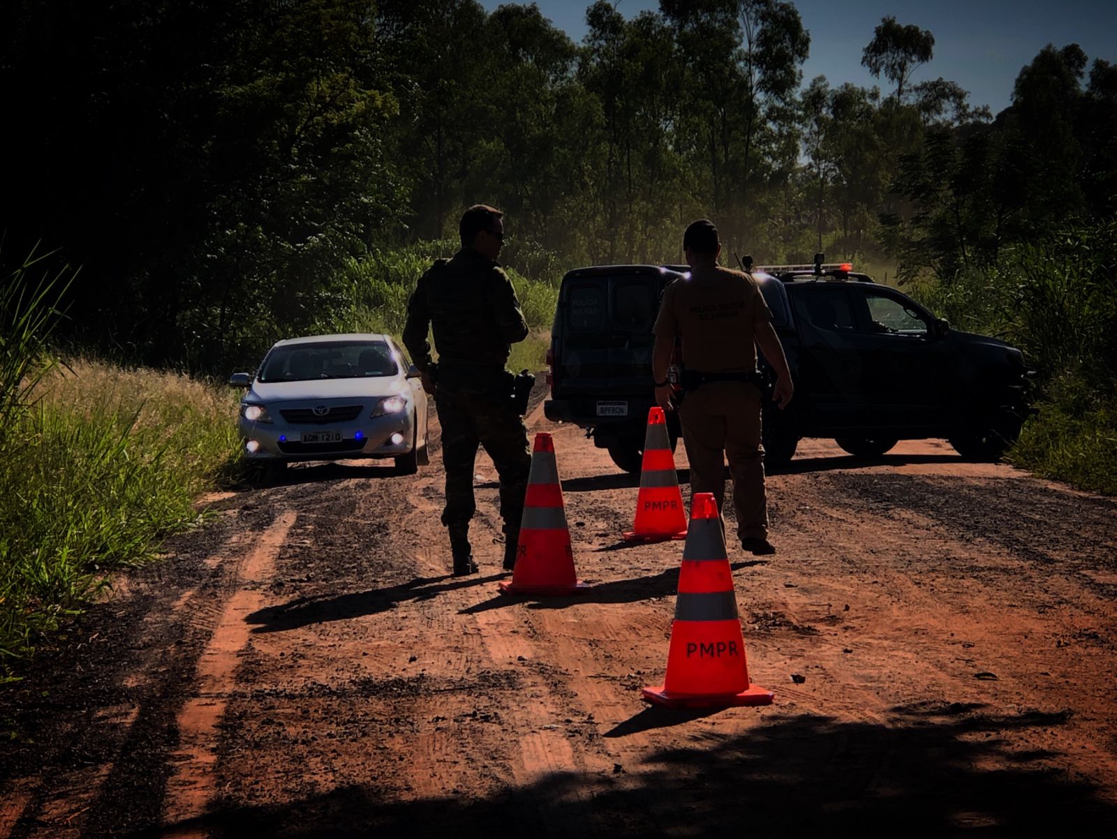 Jornal Ilustrado - Polícia Civil investiga se há relação entre assassinatos de jovens em Umuarama
