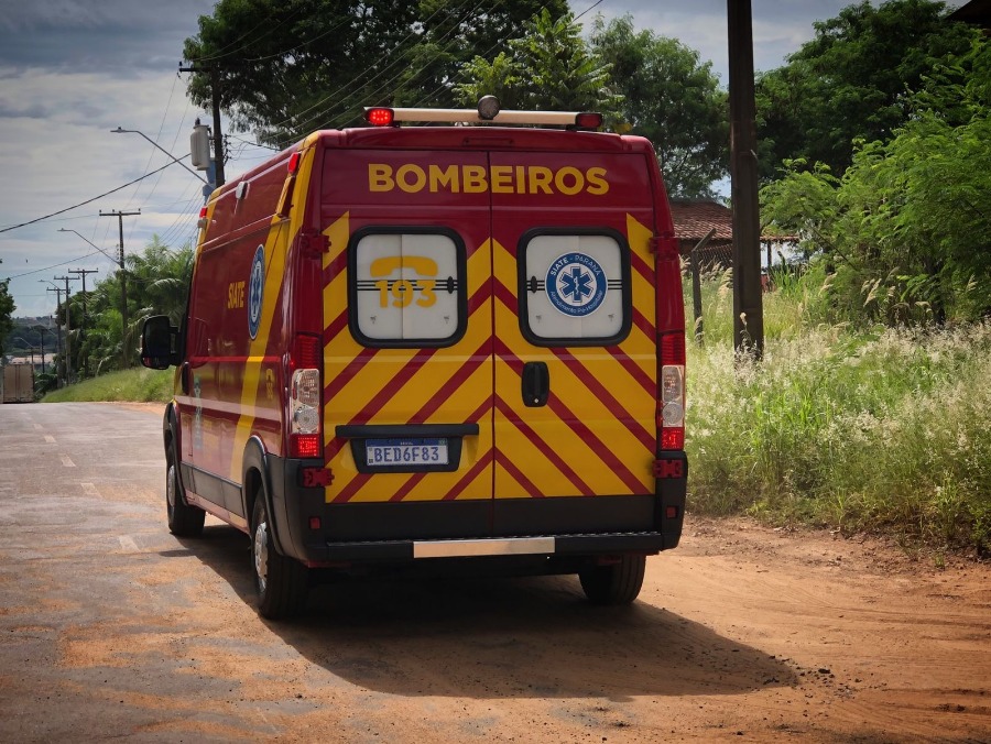 Jornal Ilustrado - Bombeiros são acionados após acidente de trabalho no parque Industrial, em Umuarama  
