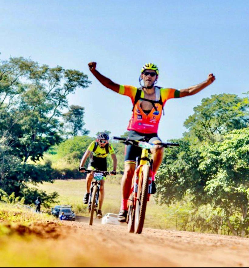 Jornal Ilustrado - Equipe Fusão de Ciclismo de Umuarama é bicampeã por equipe no Ranking Noroeste MTB 2023