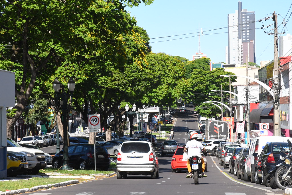 Jornal Ilustrado - Prefeitura desiste de terceirizar estacionamento rotativo e deve assumir gestão