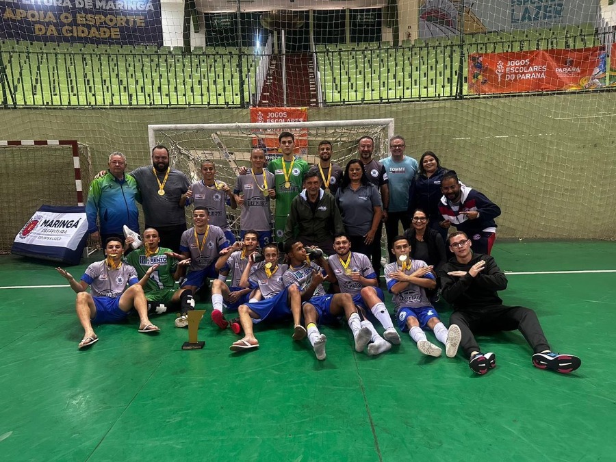 Colégio Estadual Bento Mossurunga de Umuarama conquista título inédito nos JEPs