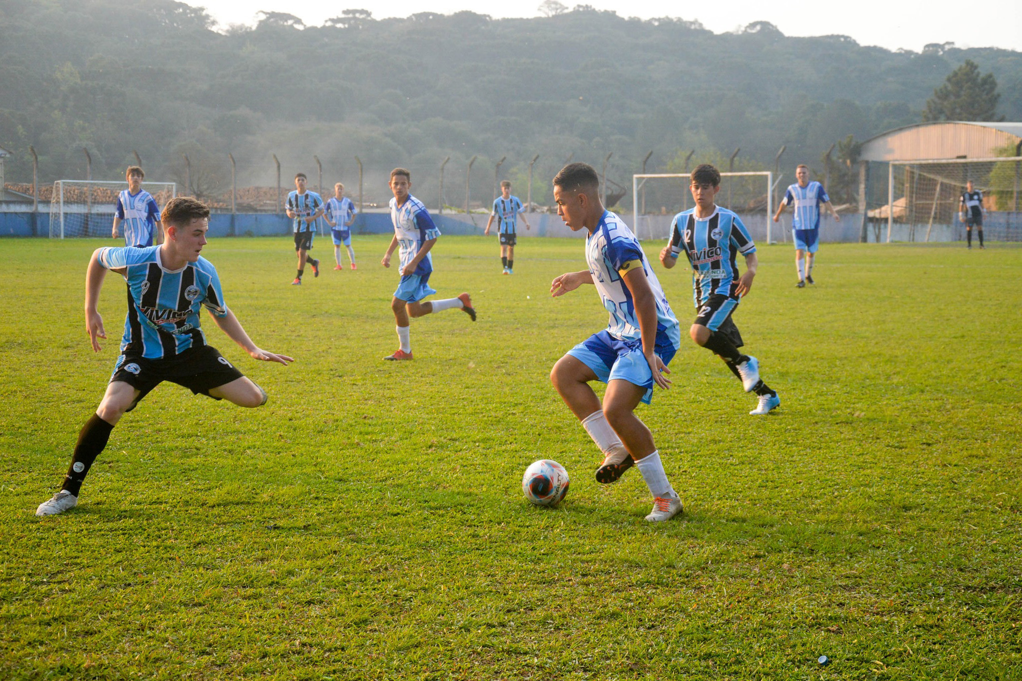 Jornal Ilustrado - Fase regional do Bom de Bola define campeões no futebol masculino e feminino; confira