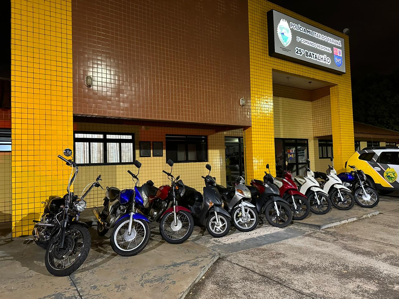 Jornal Ilustrado - Operação de fiscalização de trânsito apreende nove motocicletas irregulares em Umuarama 
