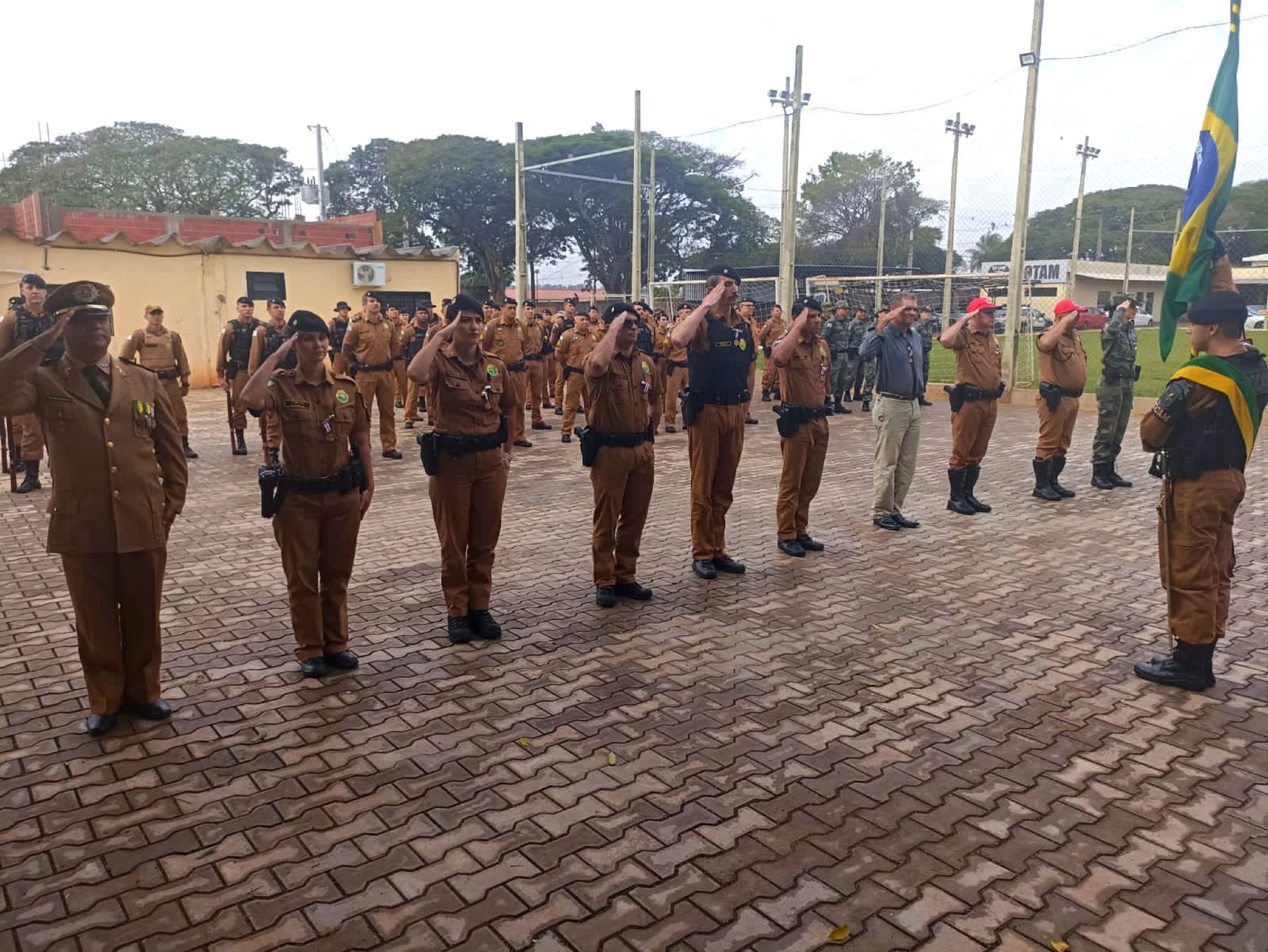 Jornal Ilustrado - Celebração conjunta homenageia os 169 da Polícia Militar do Estado do Paraná  