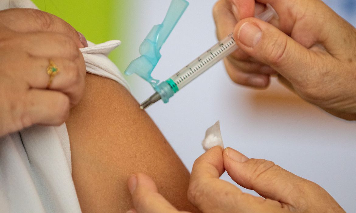 Jornal Ilustrado - Brasil atinge em 2021 menor cobertura vacinal em 20 anos