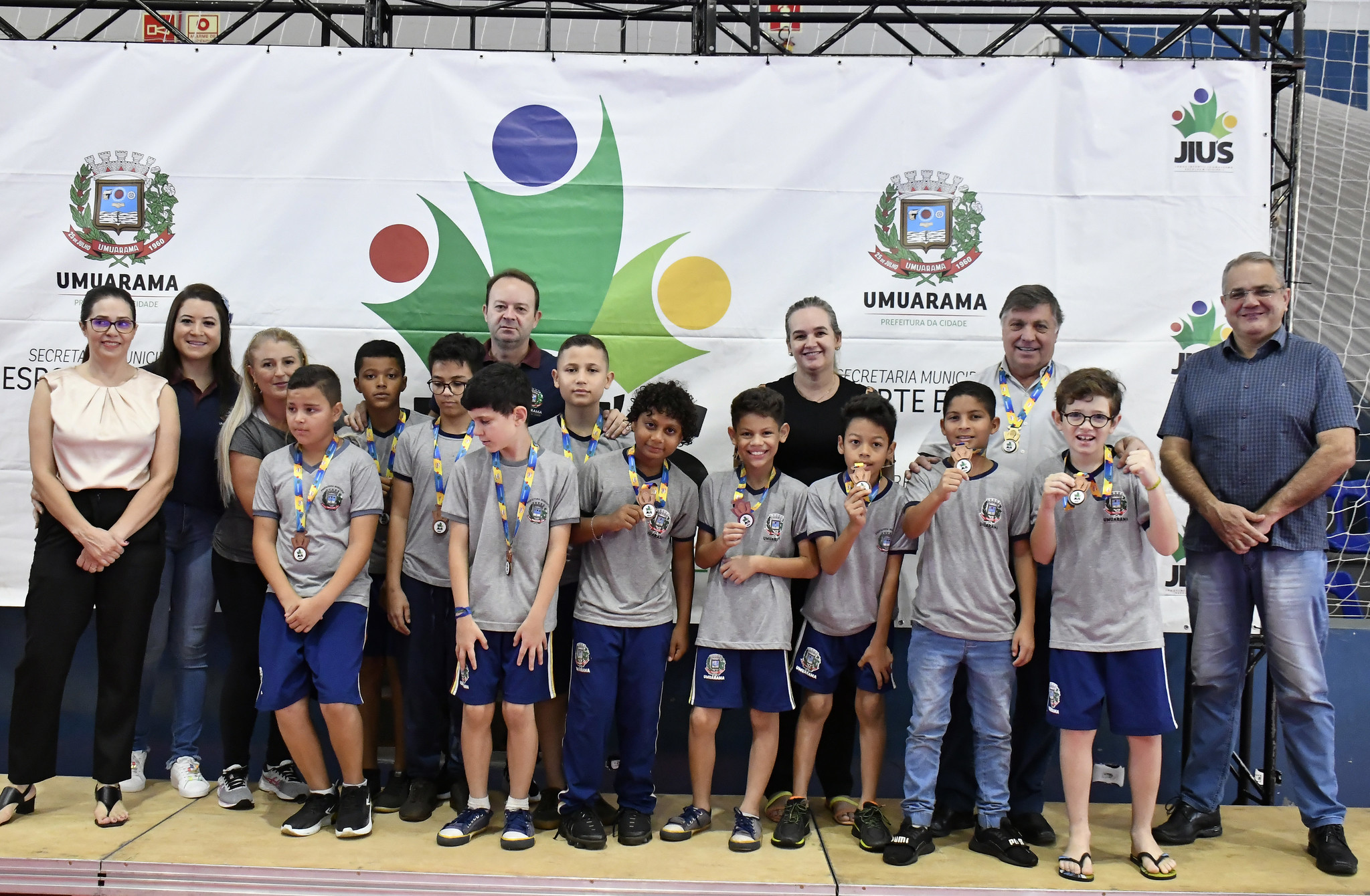 Jornal Ilustrado - Jogos Infantis premiam escolas e atletas de destaque, entre 2,2 mil participante