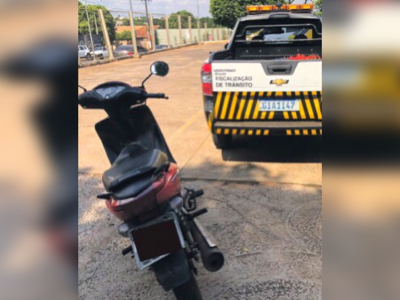 Jornal Ilustrado - Guarda Municipal de Umuarama apreende moto com mais de R$ 14 mil em débitos