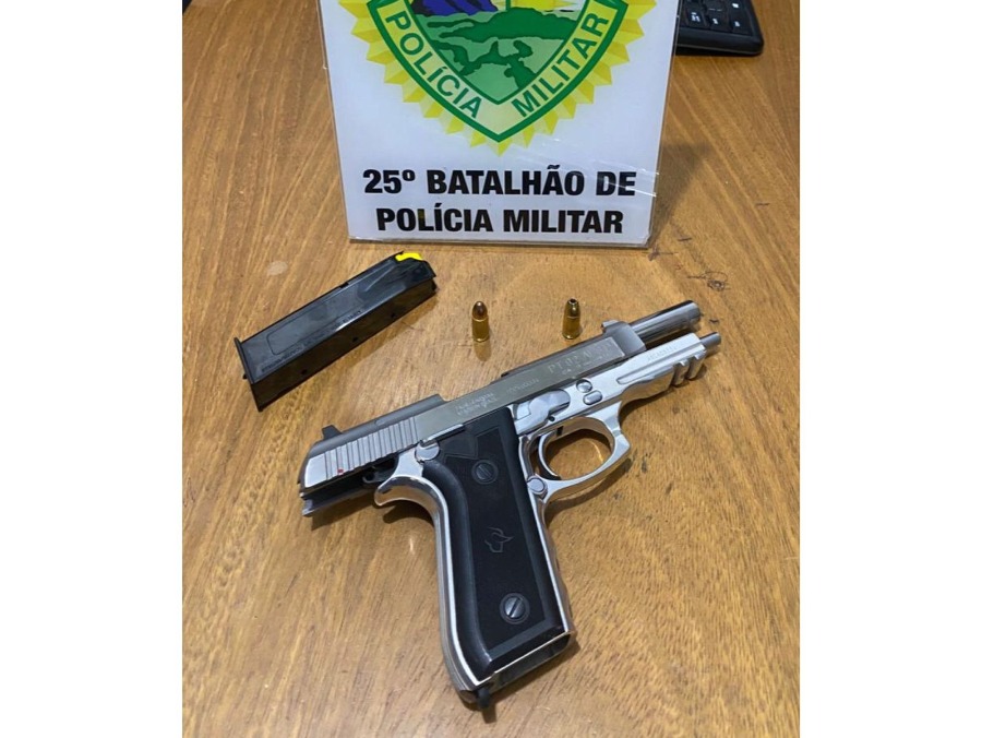 Homem é preso após confronto armado com a Polícia Militar em Umuarama 