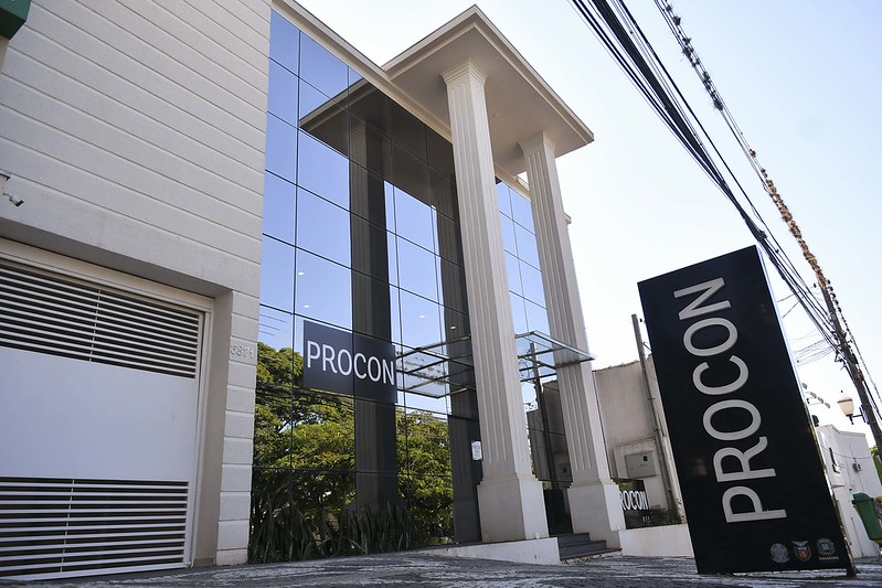 Procon alerta consumidores sobre o golpe do falso leilão