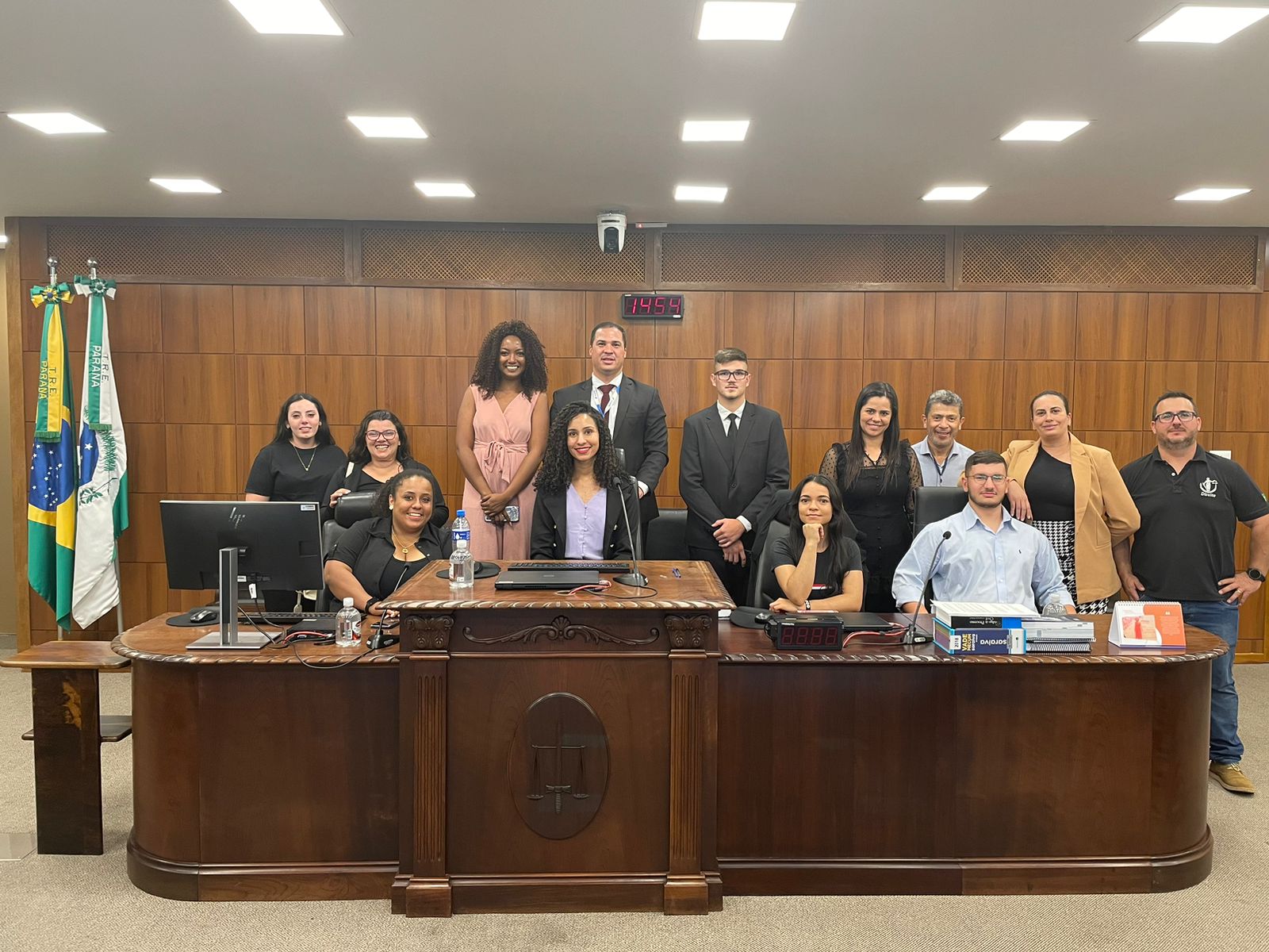 Jornal Ilustrado - Estudantes de Direito da UniALFA realizam visita técnica em Curitiba 