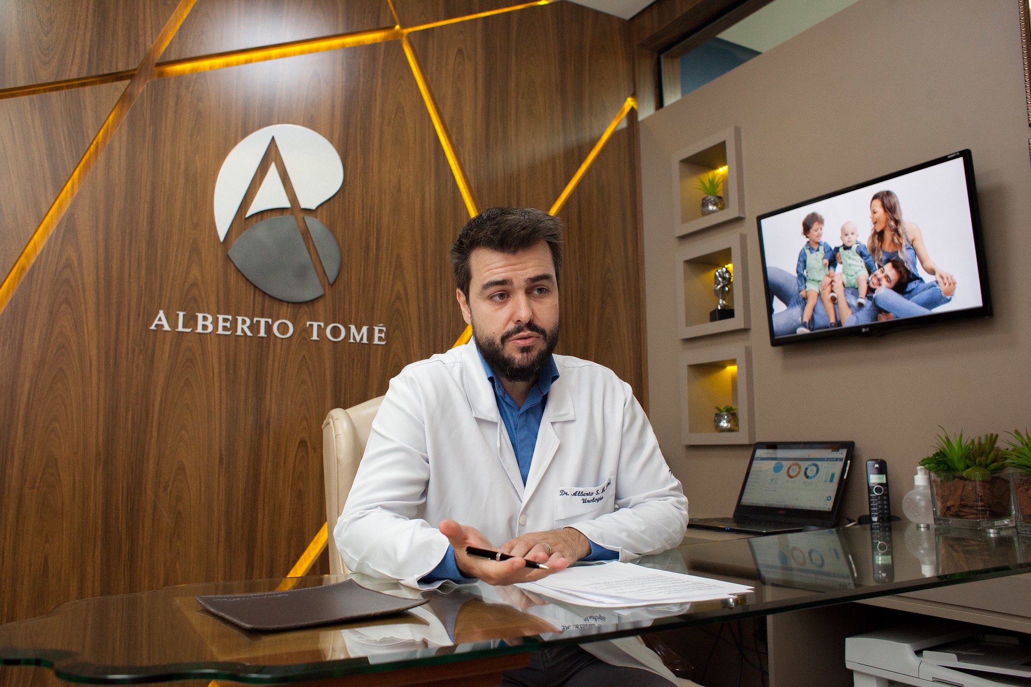 Jornal Ilustrado - Urologista oferece exames de próstata grátis na UBS da Unipar sede
