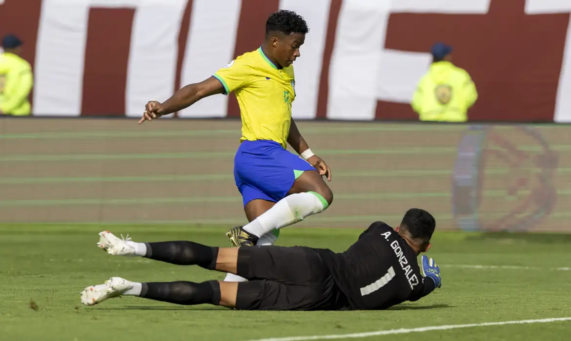 Jornal Ilustrado - Pré-Olímpico: Endrick perde pênalti e Brasil cai diante do Paraguai