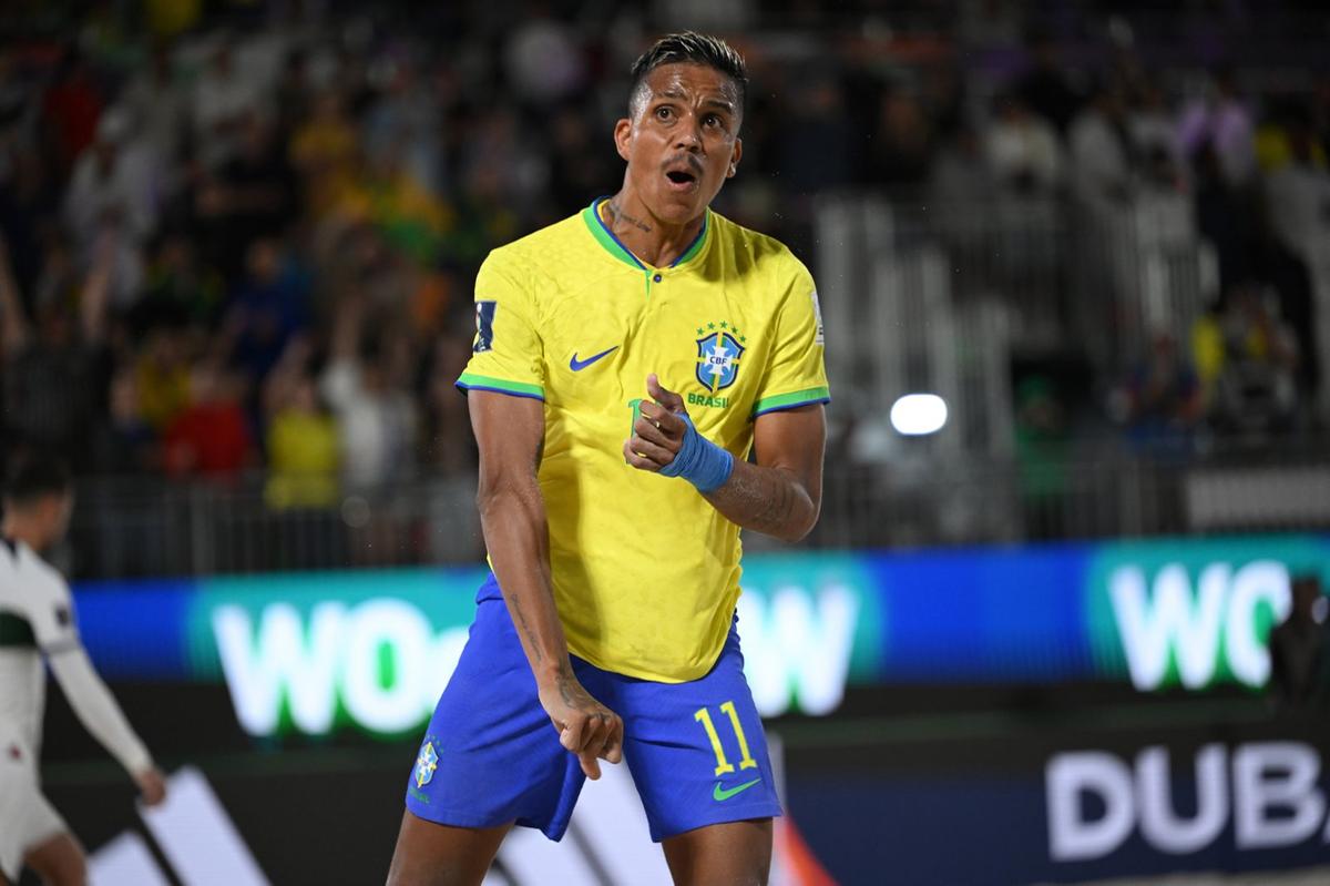 Jornal Ilustrado - Brasil derrota Portugal e avança no Mundial de Beach Soccer