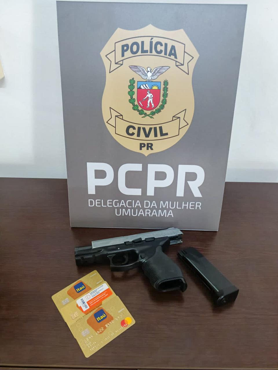 Jornal Ilustrado - PC apreende simulacro de arma de fogo com suspeito de violência doméstica em Umuarama