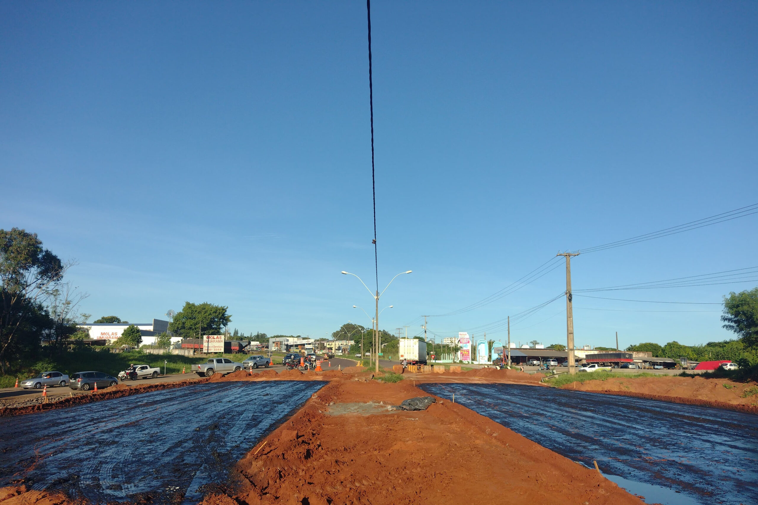 Jornal Ilustrado - Pós-chuvas: DER/PR avança na recuperação da pavimentação na PR-323 em Umuarama