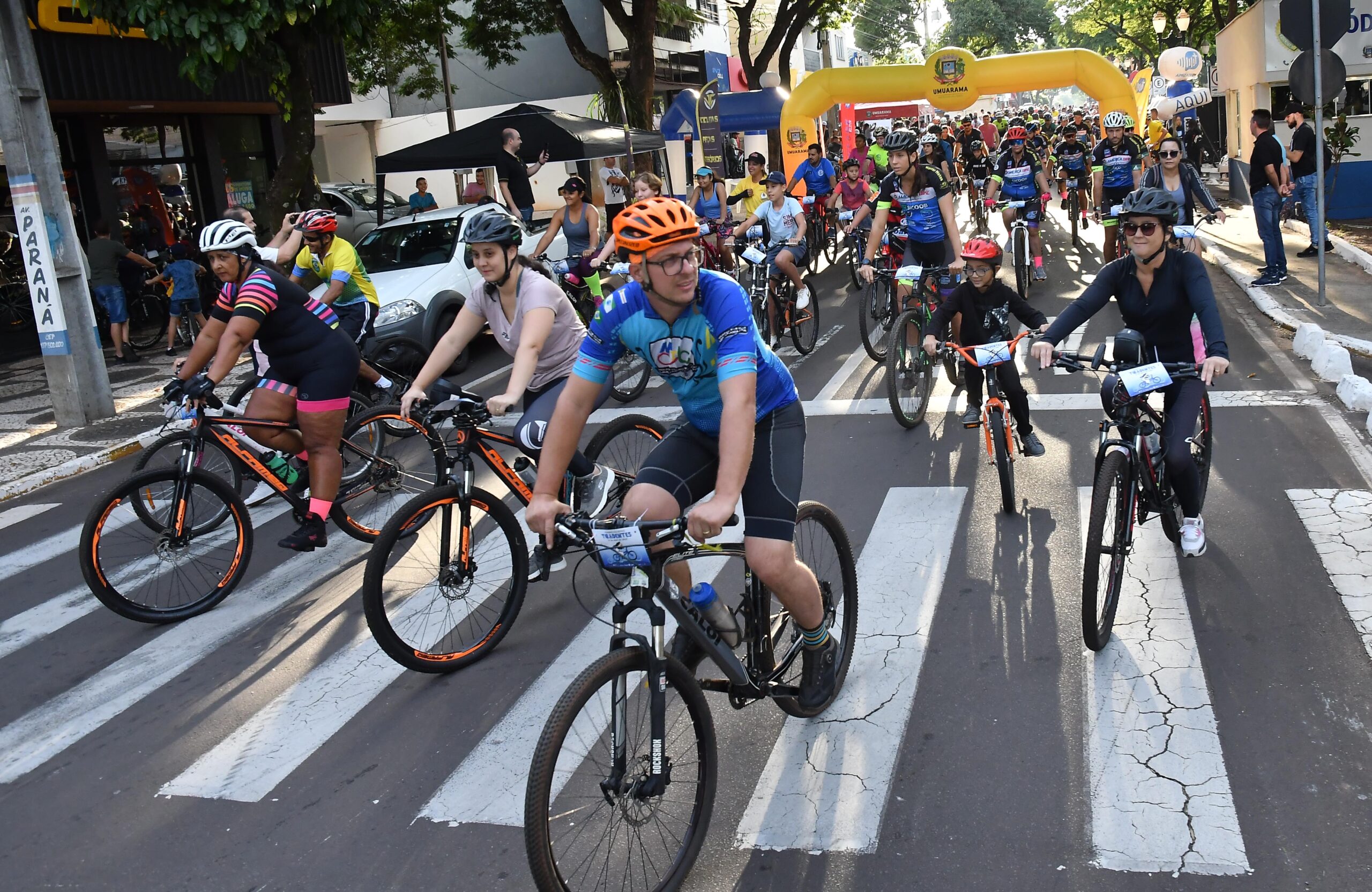 Jornal Ilustrado - Dia de Tiradentes terá o tradicional passeio ciclístico pelas ruas de Umuarama