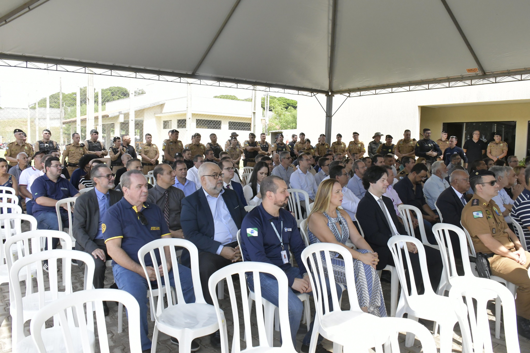 Jornal Ilustrado - Nova sede do Batalhão da PM, com 540 m², é inaugurada em Umuarama