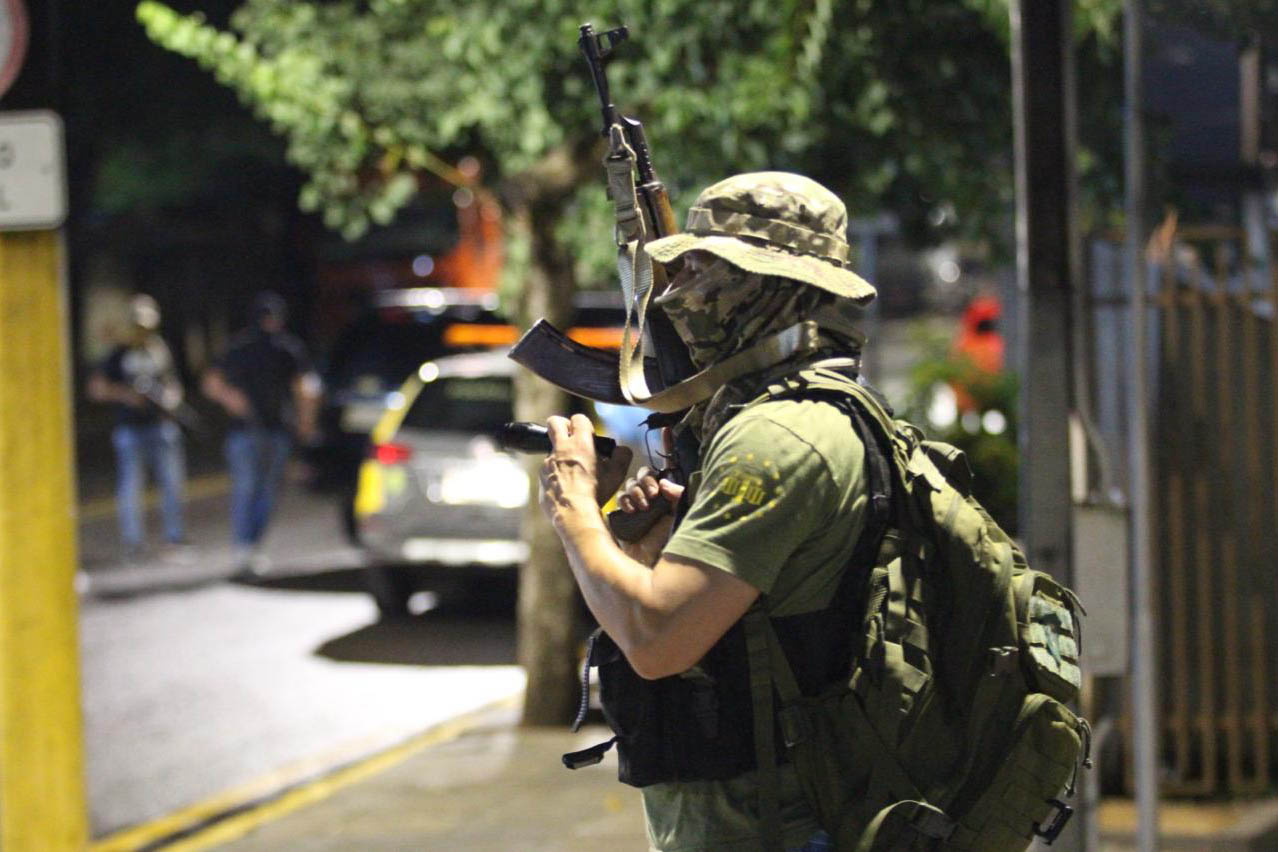 Jornal Ilustrado - PMPR promove exercício de combate a ataques violentos em Wenceslau Braz