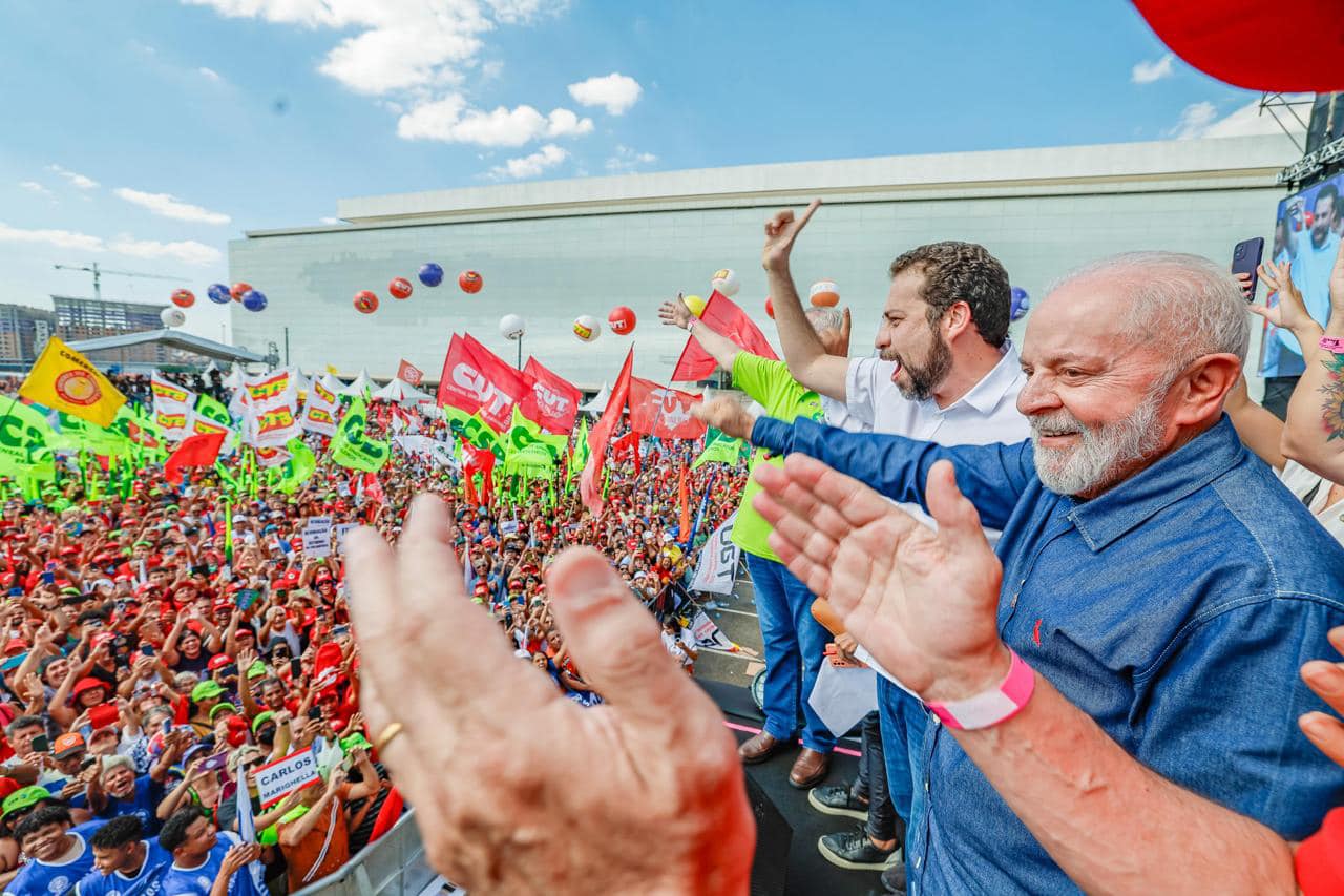 Show em que Lula pediu votos para Boulos teve recurso via Lei Rouanet e apoio da Petrobras 