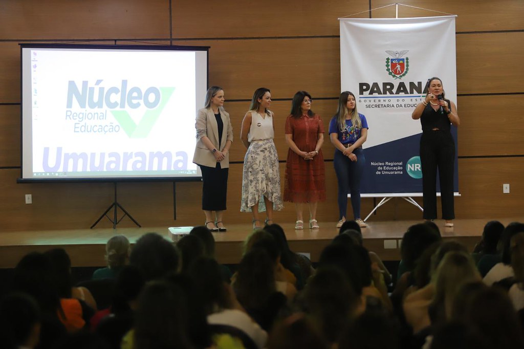 Capacitação sobre autismo reúne educadores da região de Umuarama