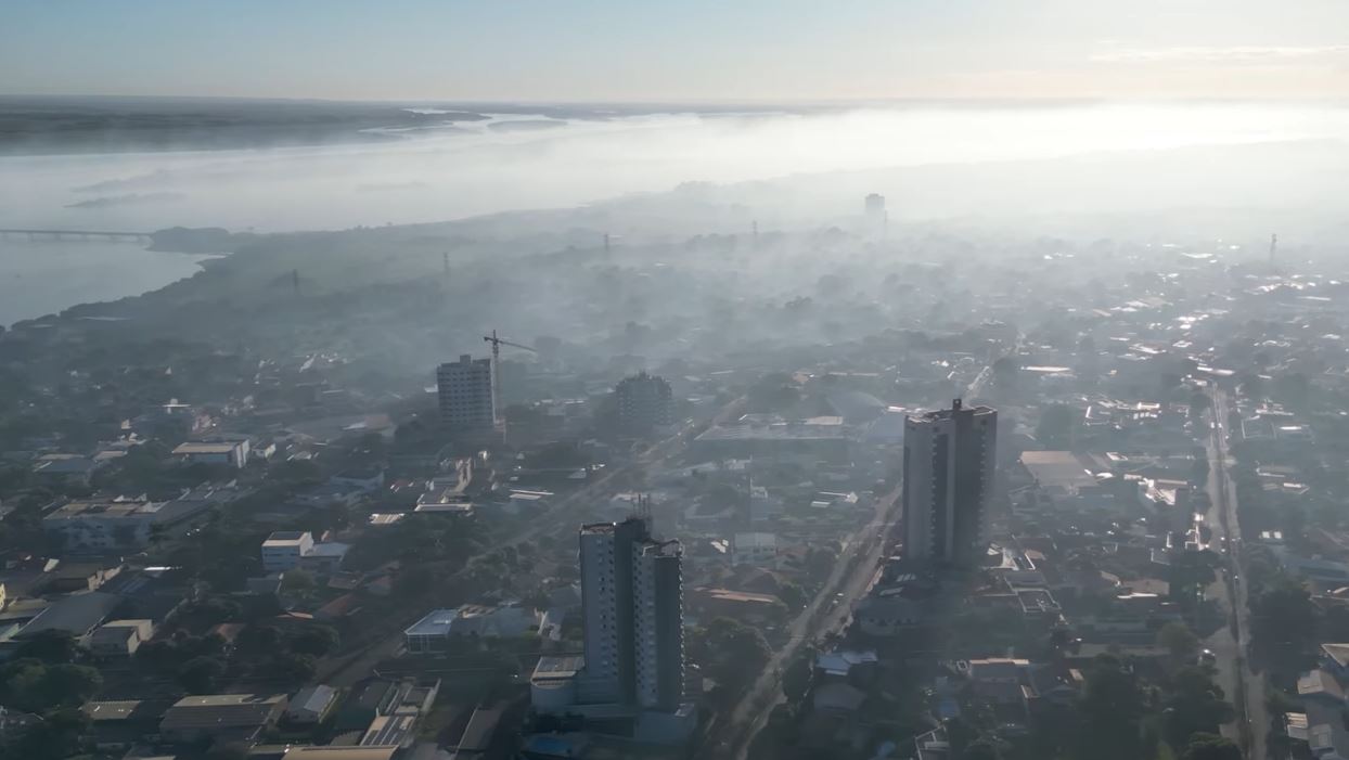 Jornal Ilustrado - ICMBio promove queimadas na Ilha Grande e fumaça provoca reação em Guaíra