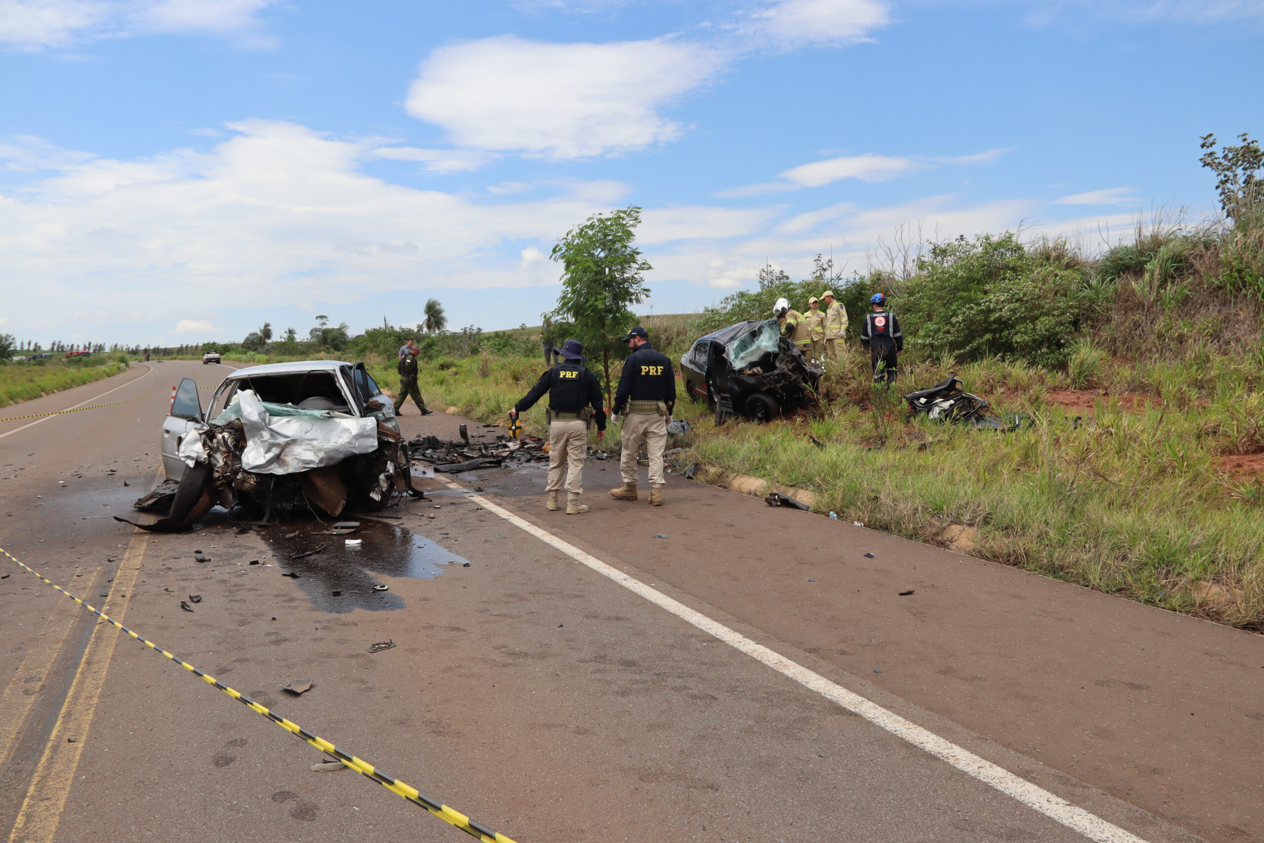 Jornal Ilustrado - Grave acidente na Estrada Boiadeira deixa três mortos e um ferido em estado grave 