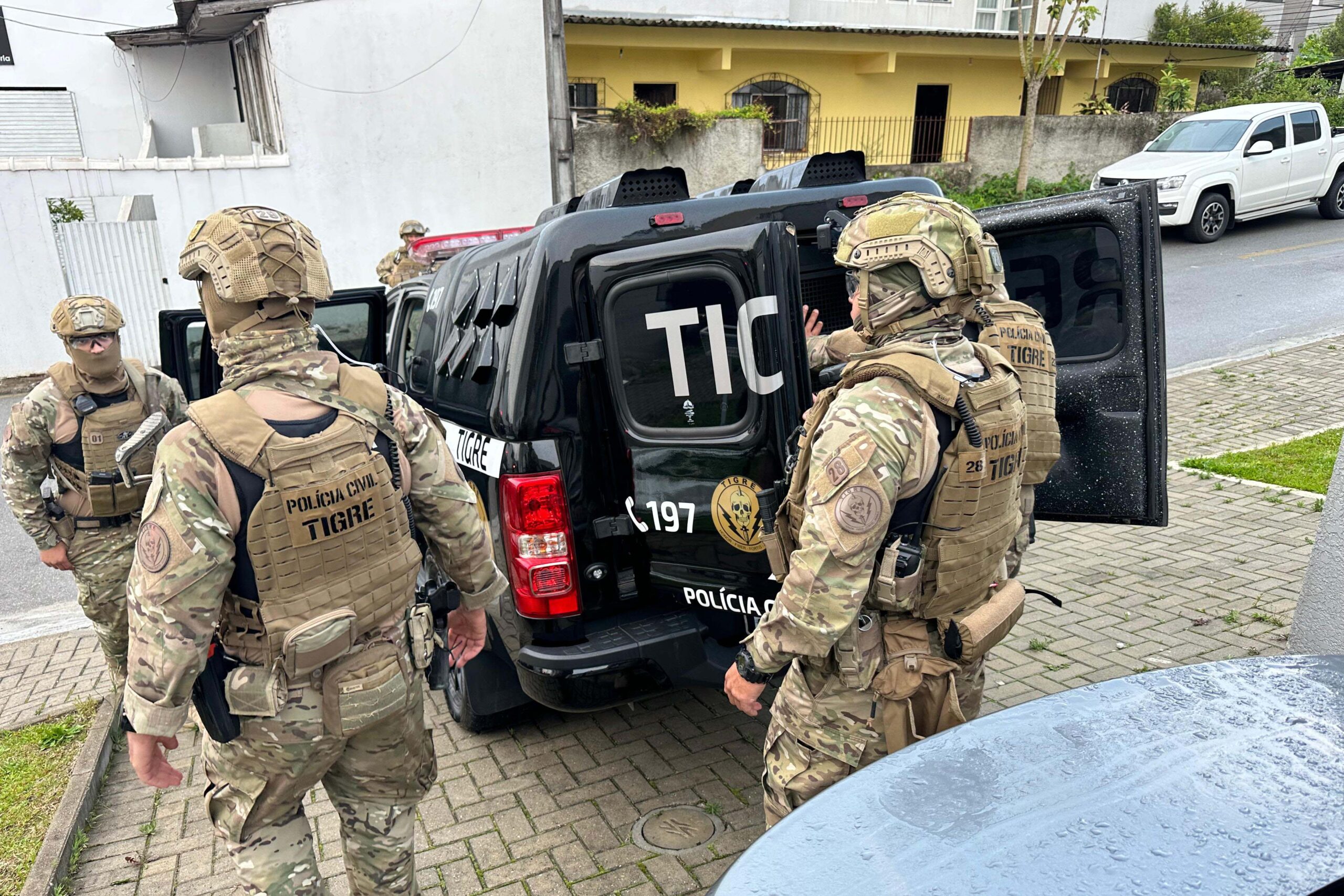 Jornal Ilustrado - PCPR e PF deflagram operação contra grupo que sequestrou e agrediu vítimas