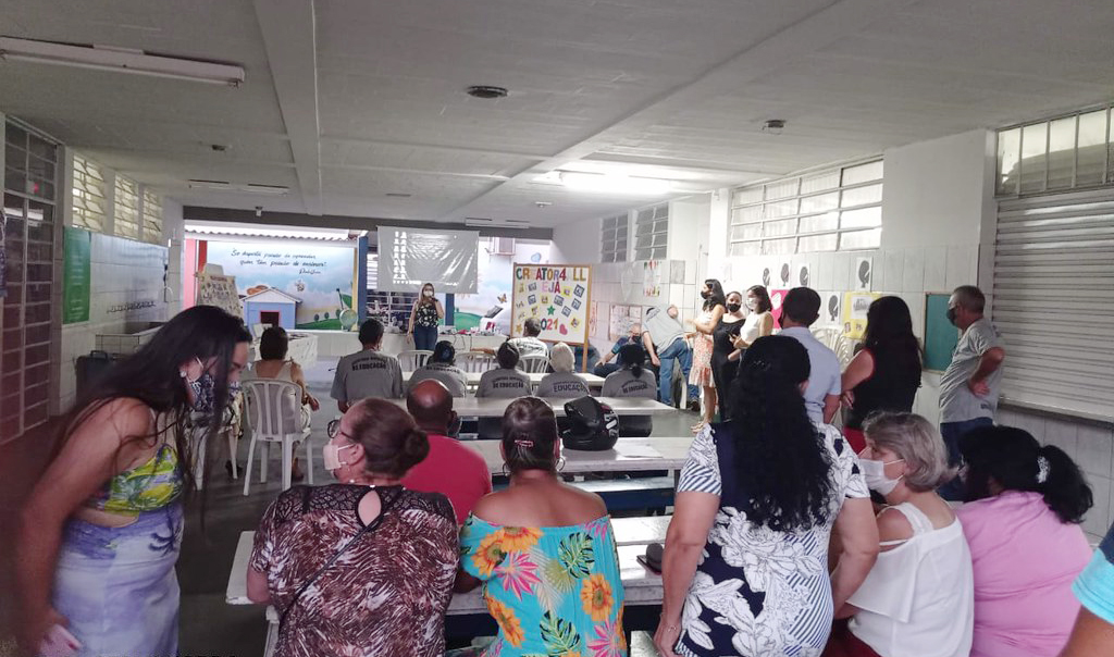 Educação de Jovens e Adultos (EJA) tem matrículas abertas em Umuarama