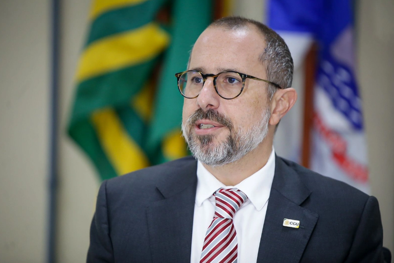 Descontos ilegais de aposentados do INSS serão devolvidos, diz governo