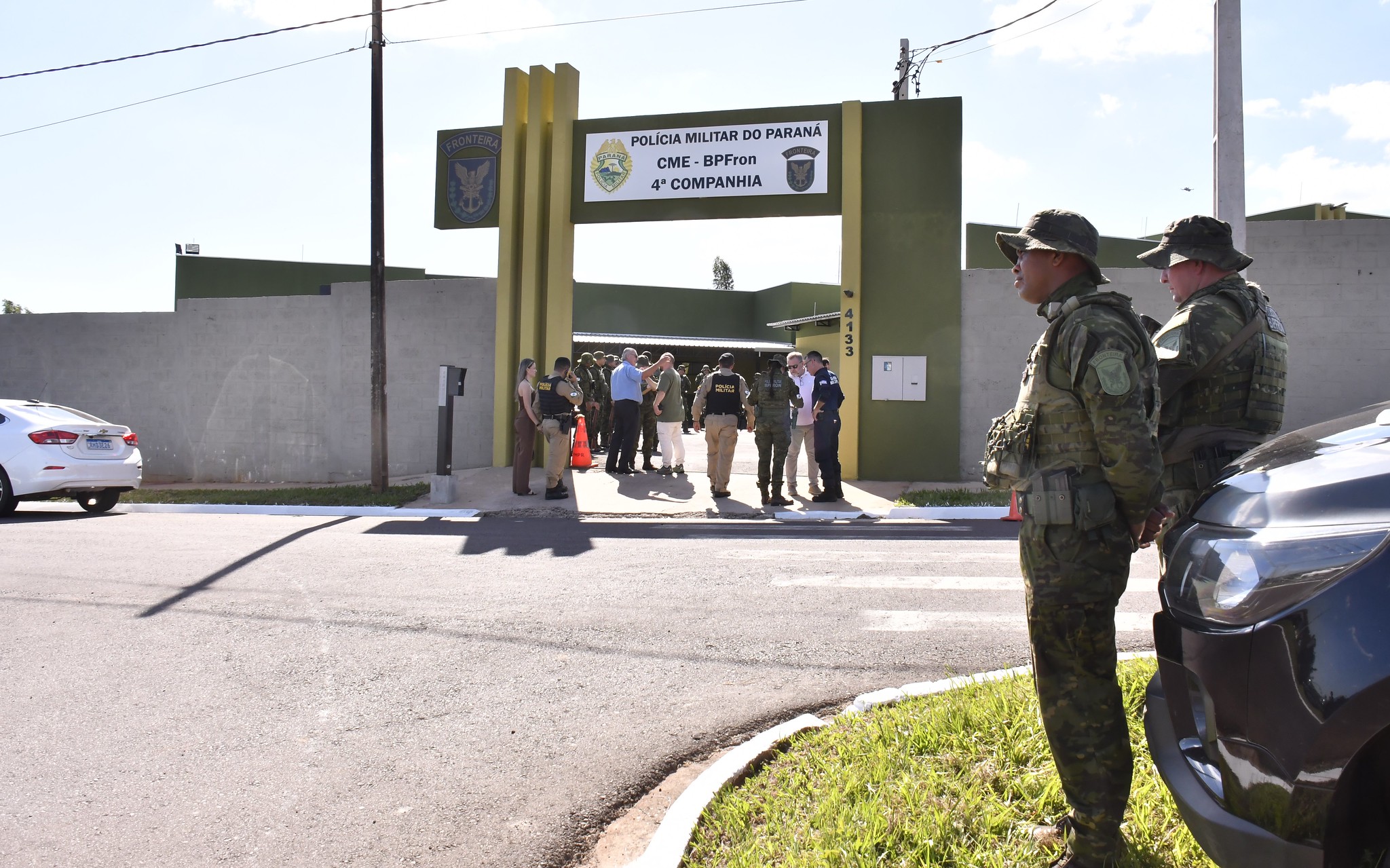 Jornal Ilustrado - Inaugurada nova sede da 4ª Companhia do Batalhão de Fronteira da Polícia Militar do PR