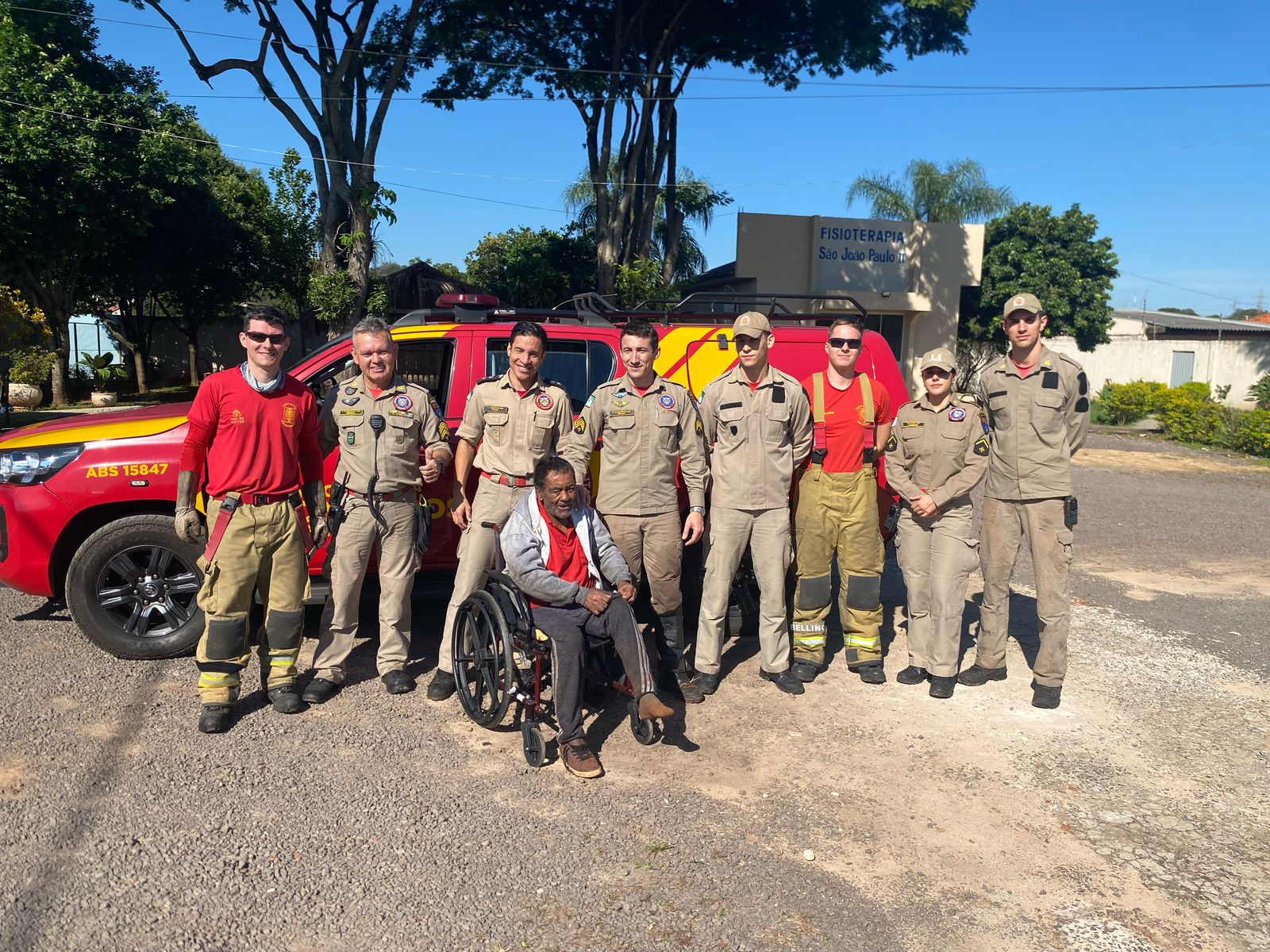 Idoso com Alzheimer desaparece de lar de idosos e é encontrado em mata pelo Corpo de Bombeiros